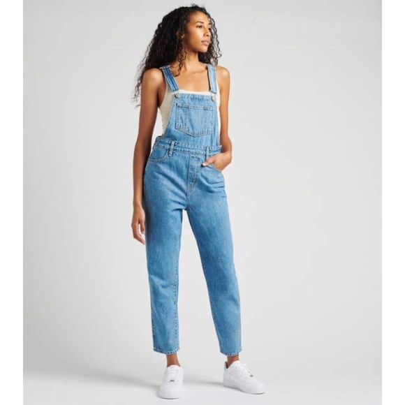 Last one Levi’s TAPERED OVERALLS - Picture 4 of 8